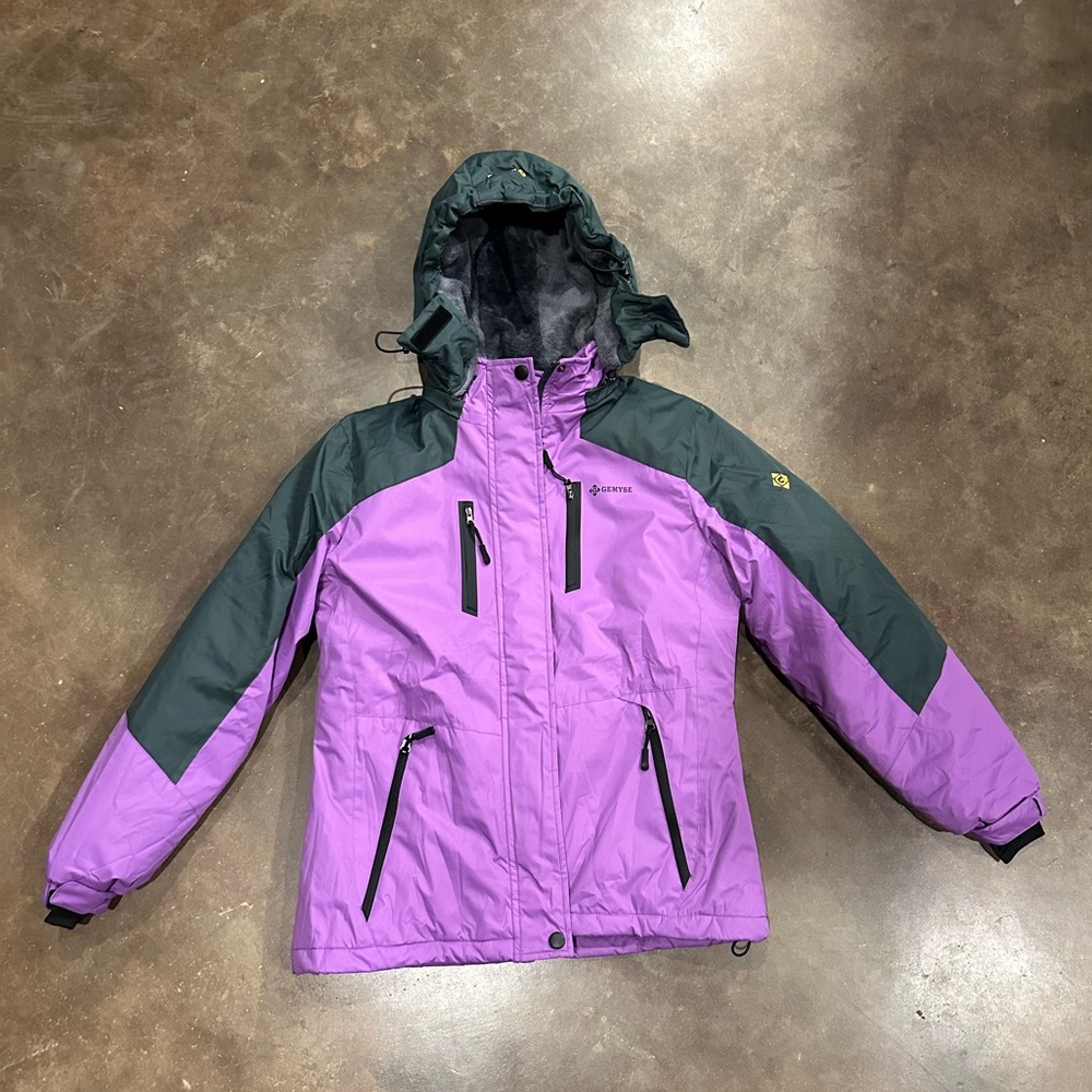 EUC GEMYSE Women's Waterproof Ski Snow Jacket Winter Windproof Rain Jacket Small